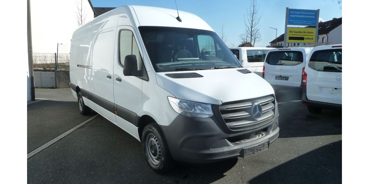 Mercedes-Benz Sprinter 173.654 km 21.990 &euro; Fürth 90768