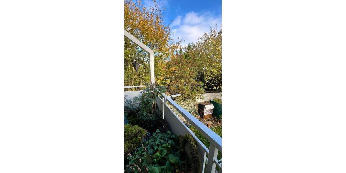 Großzügige 3-Zimmer-Eigentumswohnung mit Garage und 2 Stellplätzen 3 zimmer