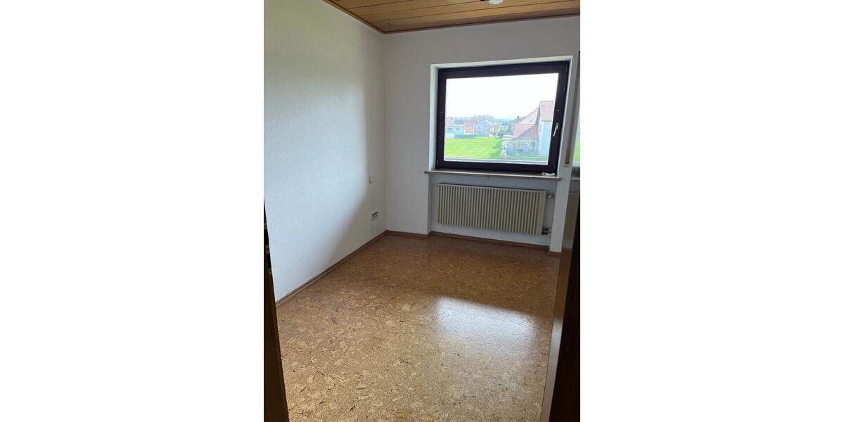 Etagenwohnung Forchheim - 4 Zimmer, 107 m&sup2;, 960&euro; | Angebot:26225321
