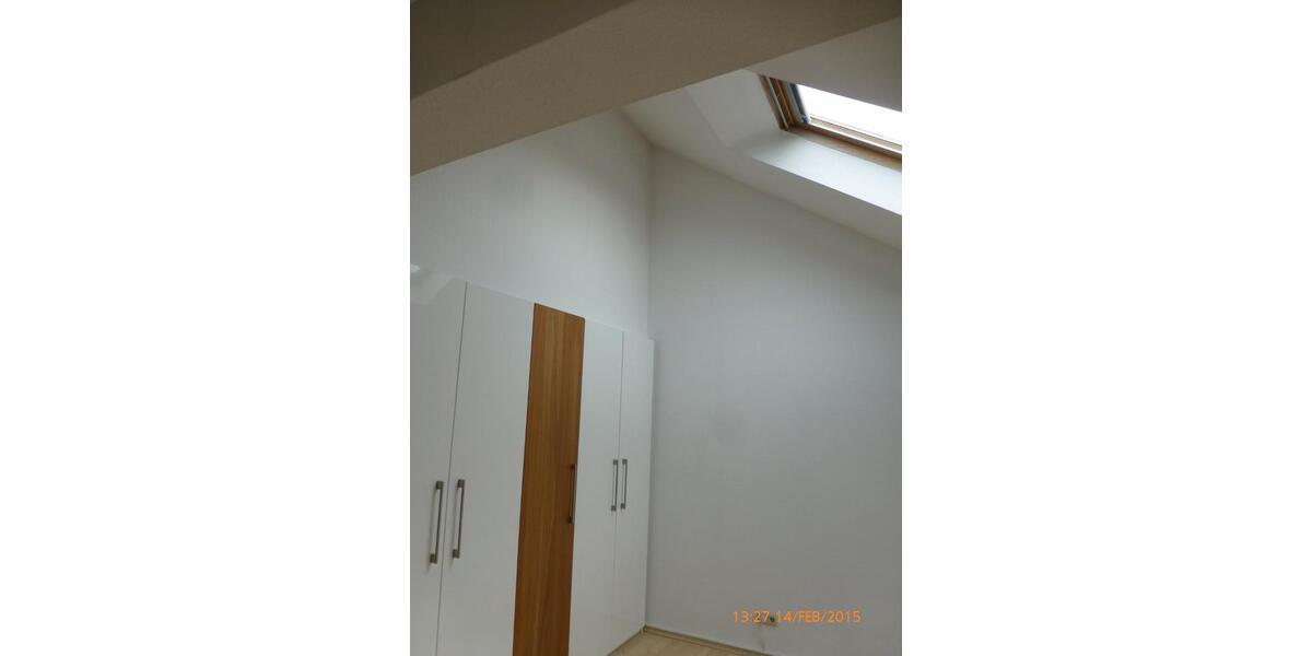 Dachgeschoßwohnung Nürnberg Herrnhütte - 2 Zimmer, 80 m&sup2;, 1.015&euro; | Angebot:27540103