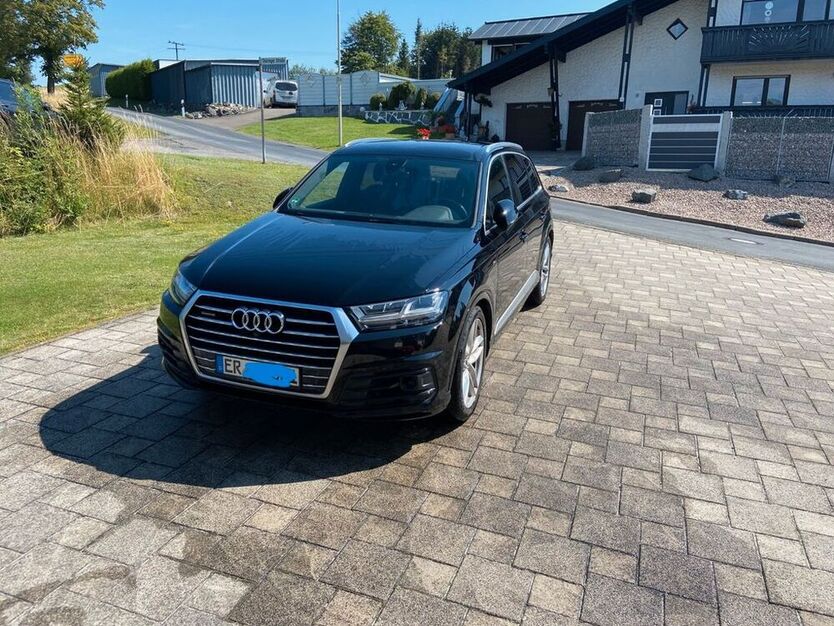 Q7