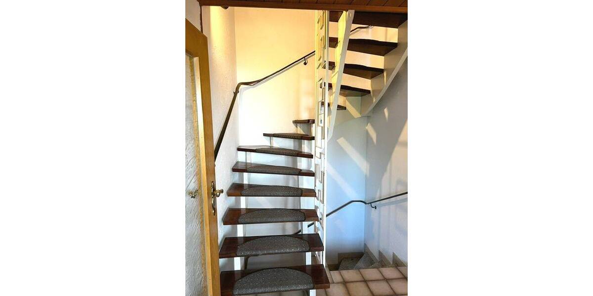 Reihenmittelhaus Fürth Oberfürberg - 5 Zimmer, 130 m&sup2;, 399.000&euro; | Angebot:26583303