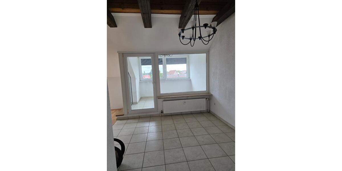 Dachgeschoßwohnung Hemhofen - 3.5 Zimmer, 81 m&sup2;, 275.000&euro; | Angebot:27543750