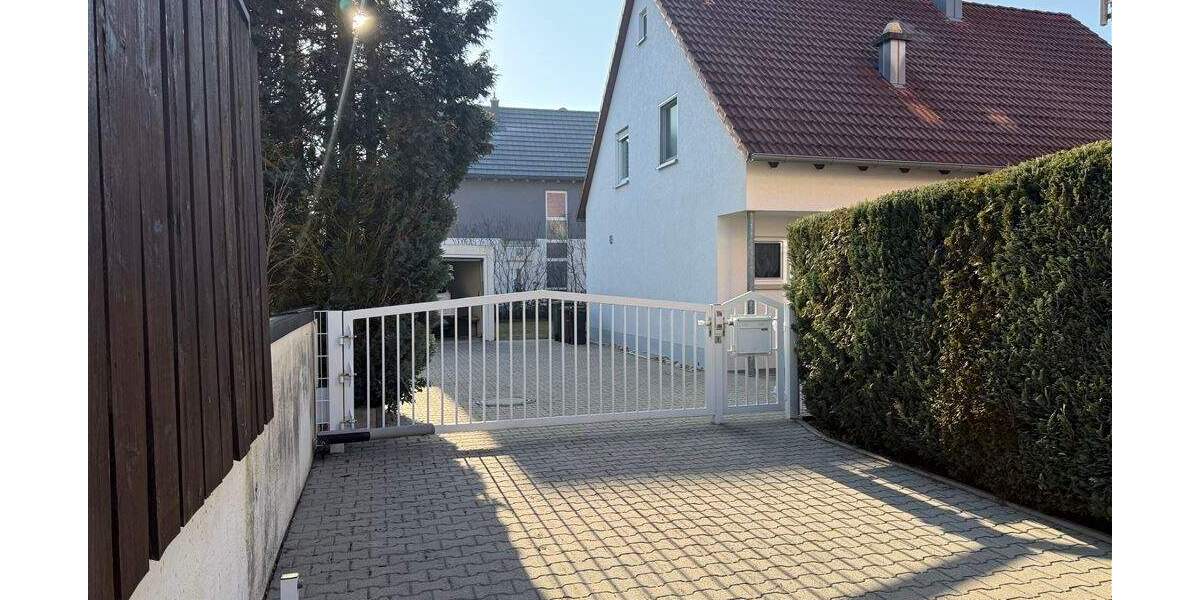 Einfamilienhaus Schwaig b. Nürnberg Schwaig - 6 Zimmer, 160 m&sup2;, 869.000&euro; | Angebot:25141506