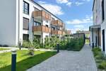 ***LIEBLINGSPLATZ*** SONNIGE 2 Zimmer Wohnung MIT EINBAUKÜCHE TERRASSE UND GARTENANTEIL