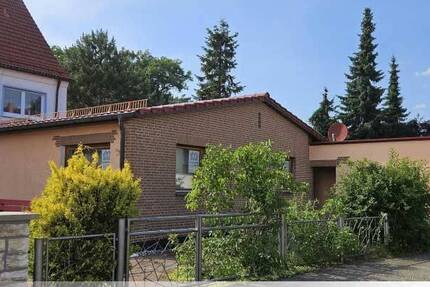 Charmanter, teilsanierter Bungalow in Neunkirchen am Sand - ideal für Singles, Paare & Kleinfamilien 3 zimmer