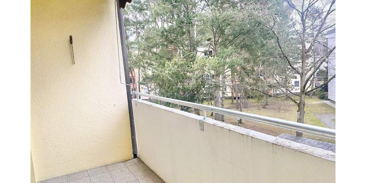 Etagenwohnung Röthenbach an der Pegnitz Röthenbach - 2 Zimmer, 55 m&sup2;, 590&euro; | Angebot:25672323