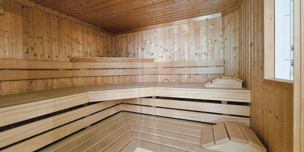 TOP WOHNLAGE-Nürnberg-Weiherhaus! Doppelhaushälfte mit Terrasse, Garten und Garage! 4 zimmer