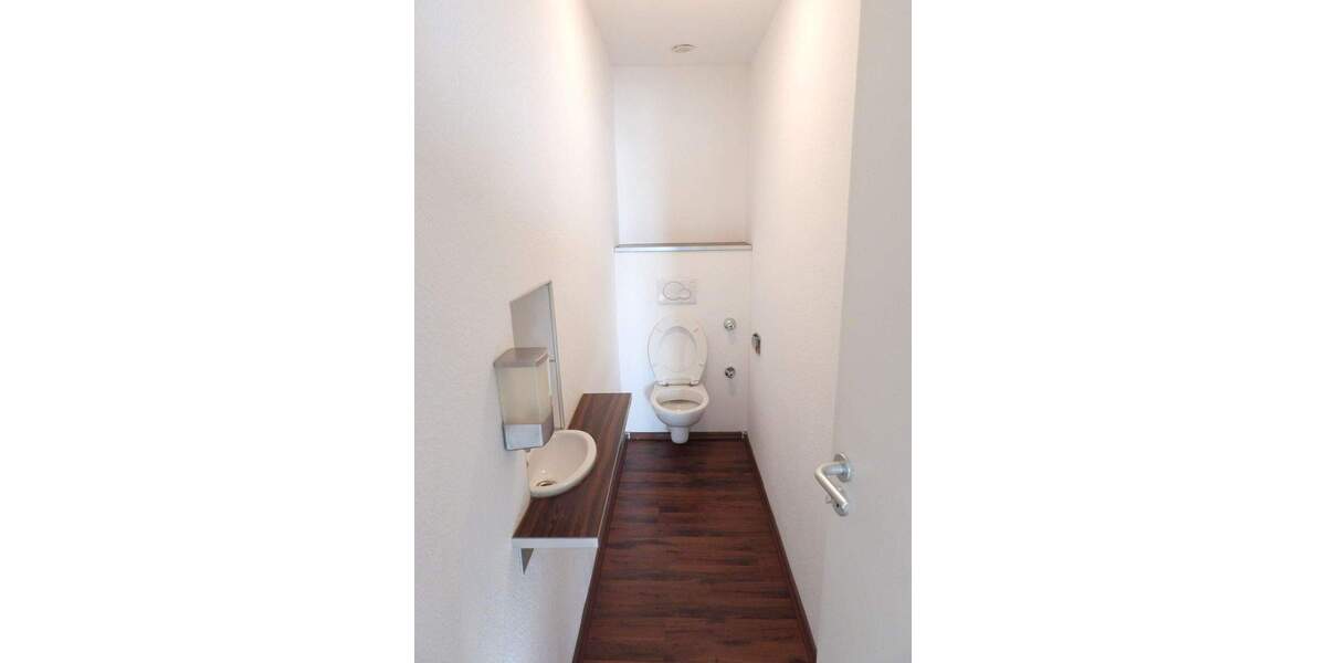 Gewerbeobjekt Nürnberg St Peter - 4 Zimmer, 128 m&sup2;, 890&euro; | Angebot:26543978