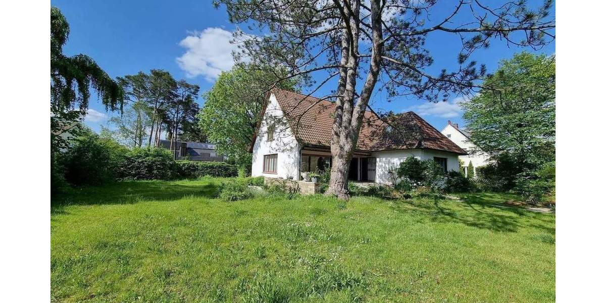Bungalow Schwaig bei Nürnberg Schwaig - 5 Zimmer, 192 m&sup2;, 1.250.000&euro; | Angebot:26228601