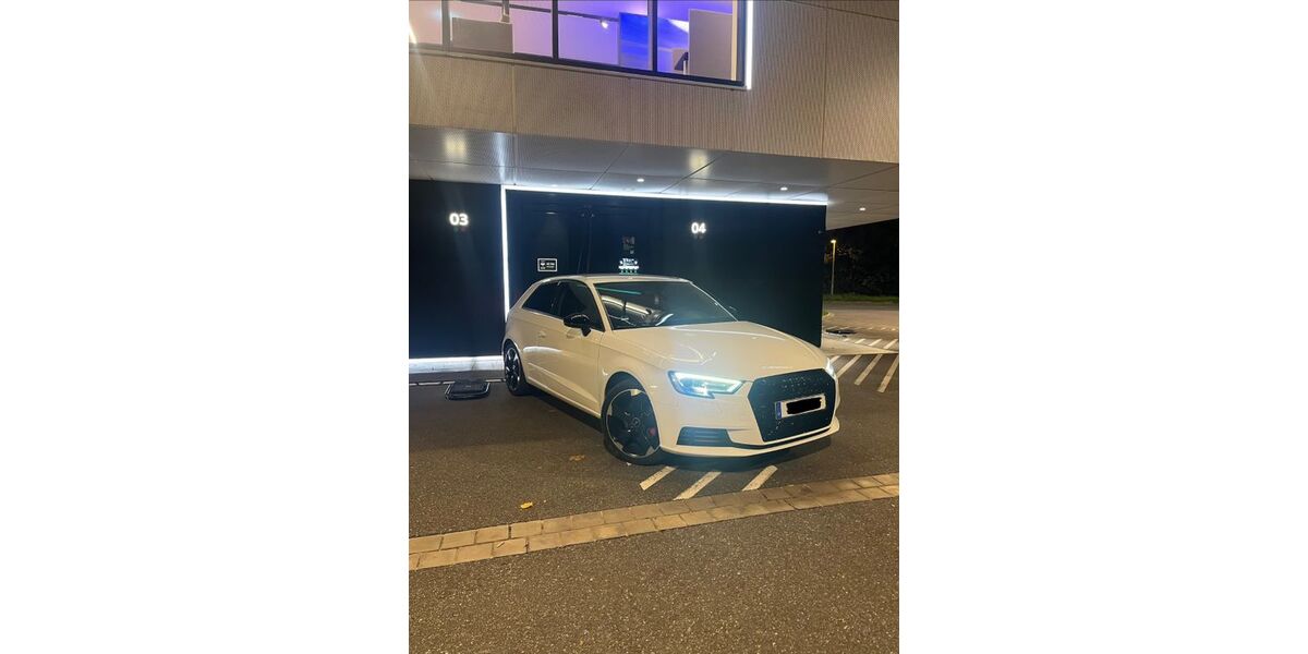 Audi A3 130.000 km 12.450 &euro; Schwabach 91126