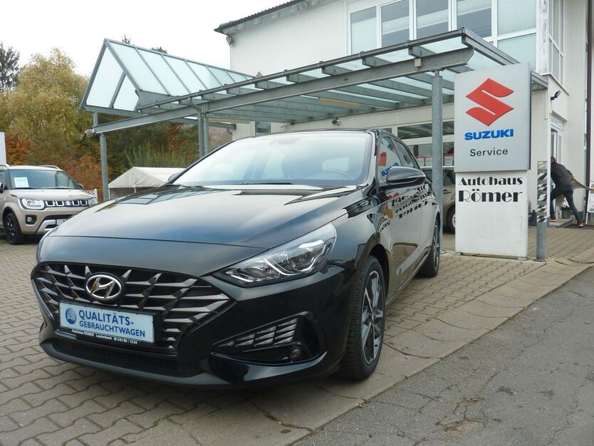 Hyundai i30 19.000 km 22.350 € Leutenbach 91359