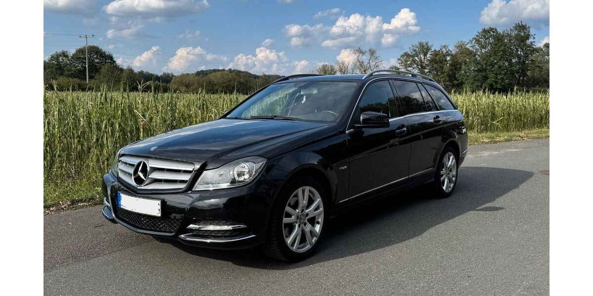 Mercedes-Benz C 250 101.000 km 12.900 &euro; Röthenbach 90552
