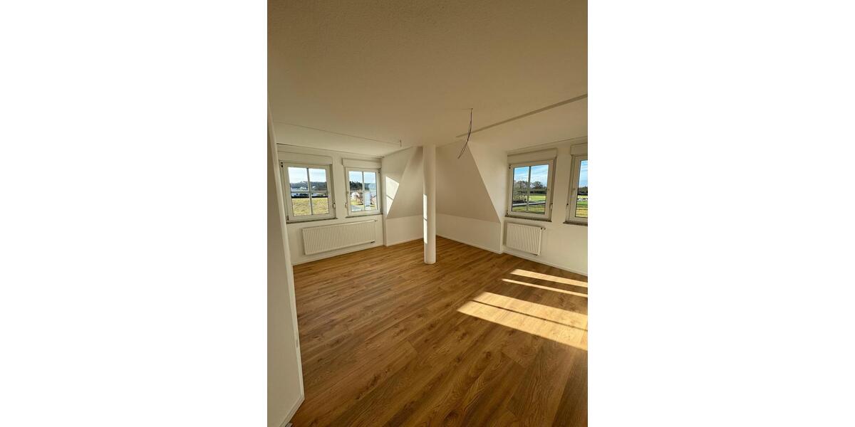 Etagenwohnung Langensendelbach - 2 Zimmer, 65 m&sup2;, 750&euro; | Angebot:27609836