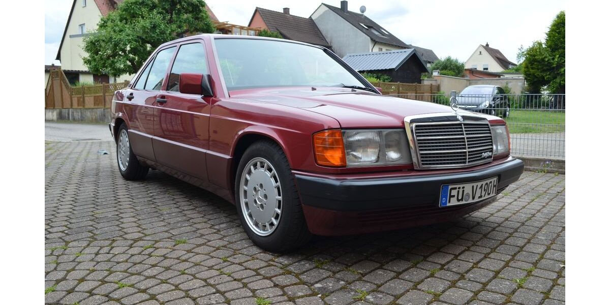 Mercedes-Benz 190 192.000 km 9.250 &euro; Stein 90547