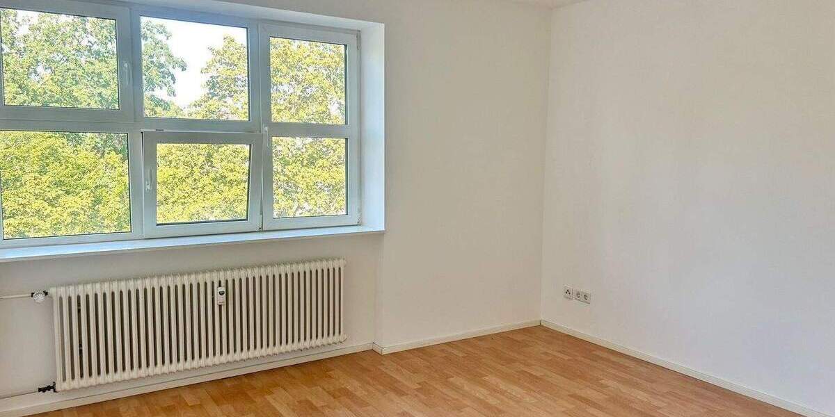 Etagenwohnung Fürth Innenstadt - 2 Zimmer, 46 m&sup2;, 644&euro; | Angebot:25730666