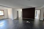 Gewerbeobjekt Zirndorf - 5 Zimmer, 136 m&sup2;, 1.250&euro; | Angebot:25678602