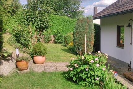 Haus Nürnberg Altenfurt - 3 Zimmer, 110 m&sup2;, 1.600&euro; | Angebot:26584367