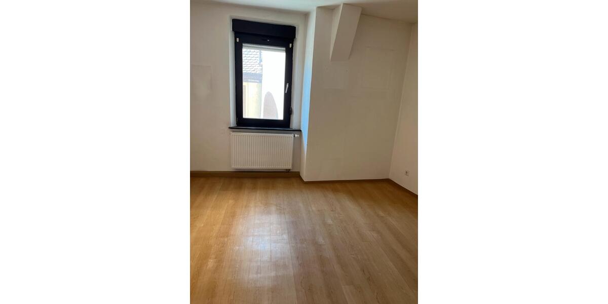 Terrassenwohnung Windsbach - 3 Zimmer, 107 m&sup2;, 750&euro; | Angebot:26374271