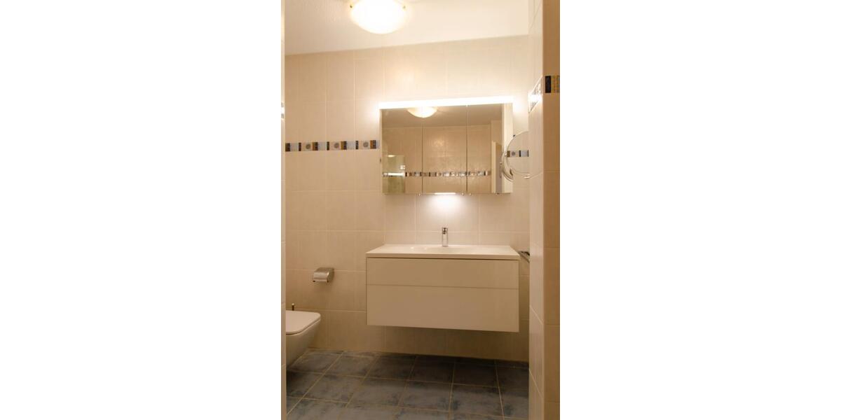 Etagenwohnung Nürnberg Erlenstegen - 3 Zimmer, 92 m&sup2;, 980&euro; | Angebot:26676166