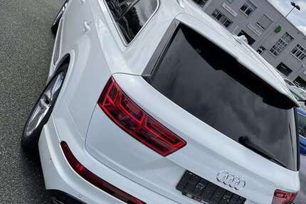 Audi Q7 88.000 km 43.000 € Fürth 90763