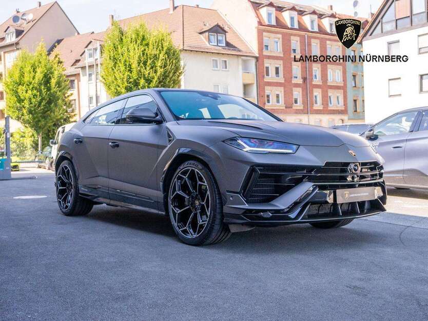 Lamborghini Urus 12.580 km 328.666 € Nürnberg 90441