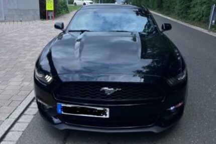 Ford Mustang 106.000 km 19.100 € cadolzburg 90556