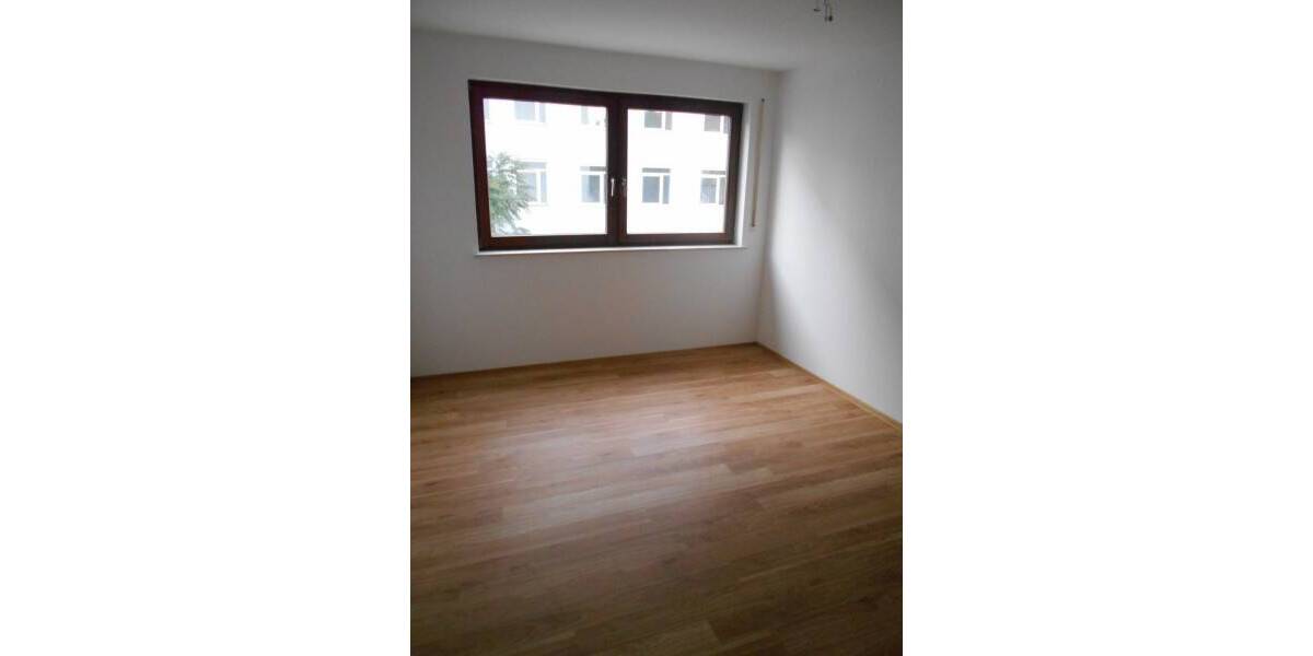 Etagenwohnung Nürnberg Veilhof - 2 Zimmer, 60 m&sup2;, 212.500&euro; | Angebot:26433692