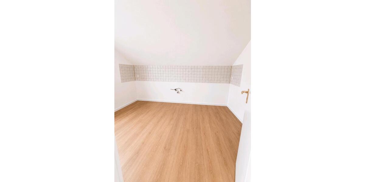 Dachgeschoßwohnung Allersberg Eismannsdorf - 2 Zimmer, 59 m&sup2;, 783&euro; | Angebot:26657201