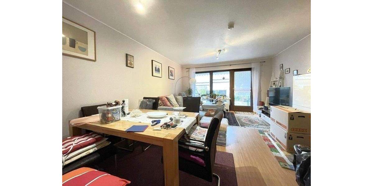 XL-Terrasse mit Waldblick: Die 3-Zimmer-Wohnung in Lauf für alle, die Ruhe UND Stadt wollen 3 zimmer