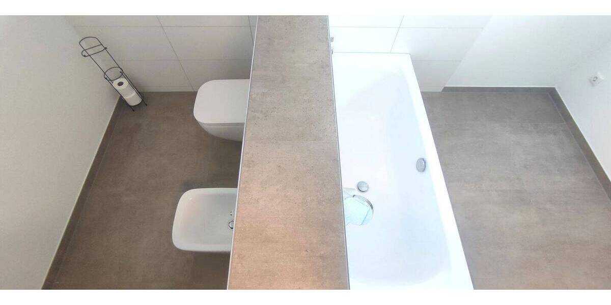 Einfamilienhaus Oberreichenbach - 5 Zimmer, 177 m&sup2;, 2.650&euro; | Angebot:26657299