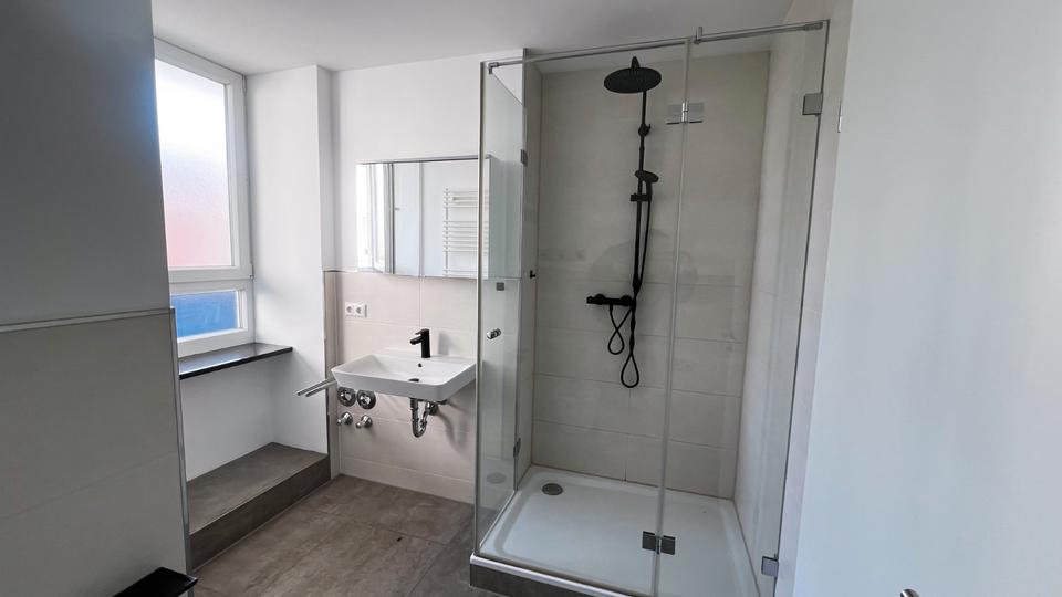 Etagenwohnung Nürnberg Rabus - 2 Zimmer, 66 m&sup2;, 1.000&euro; | Angebot:26408115