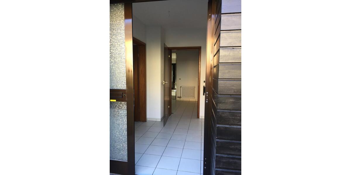 Reihenhaus Nürnberg Schnepfenreuth - 6.5 Zimmer, 175 m&sup2;, 1.050.000&euro; | Angebot:25023256