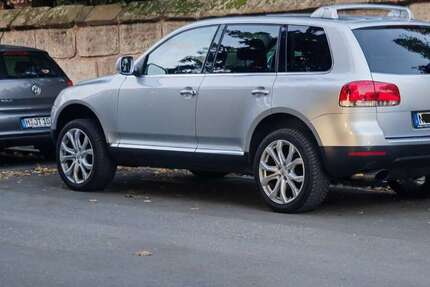VW Touareg 248.600 km 5.500 € Fürth 90763