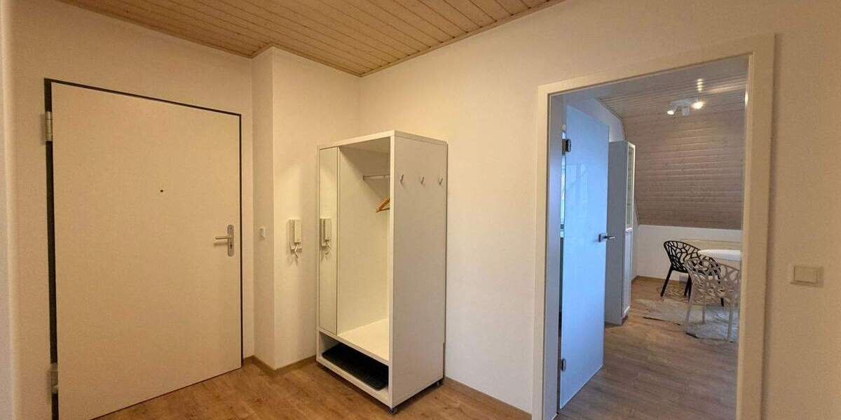 Etagenwohnung Roth - 3 Zimmer, 67 m&sup2;, 1.050&euro; | Angebot:25768809
