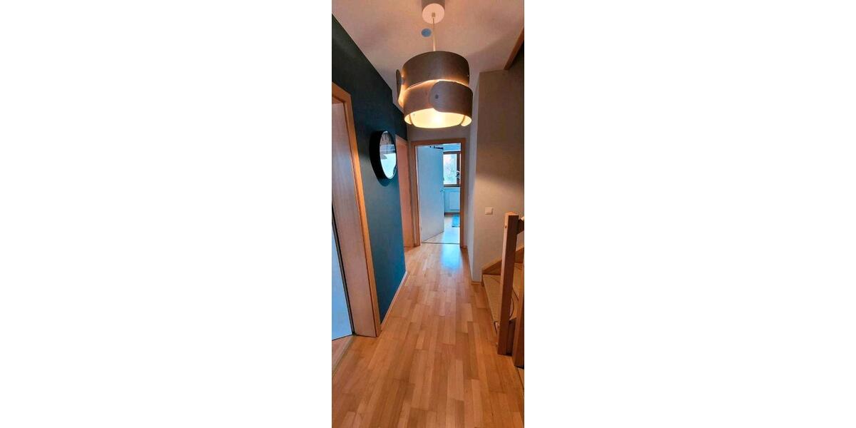 Doppelhaushälfte Roth - 6 Zimmer, 156 m&sup2;, 1.800&euro; | Angebot:26403436