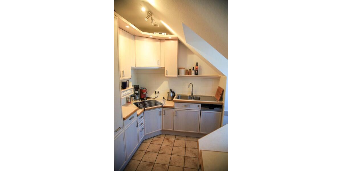 Dachgeschoßwohnung Buckenhof - 3 Zimmer, 113 m&sup2;, 1.950&euro; | Angebot:26263173