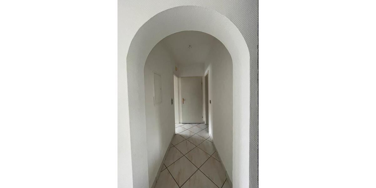 Etagenwohnung Nürnberg Eibach - 3 Zimmer, 100 m&sup2;, 1.000&euro; | Angebot:27598956