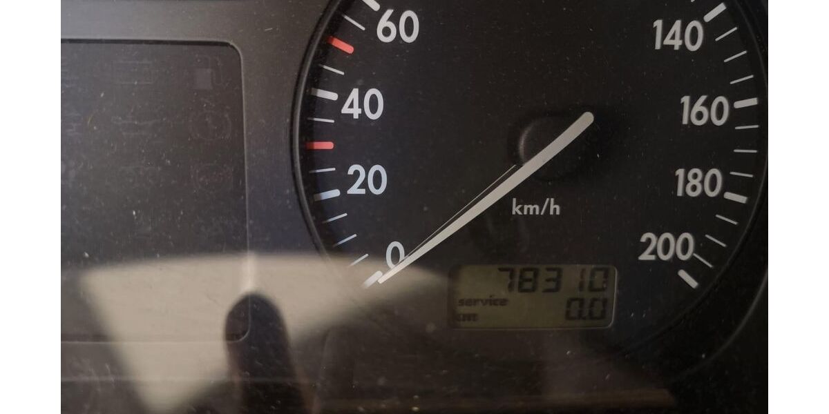 VW Polo 78.310 km 650 &euro; Henfenfeld 91239