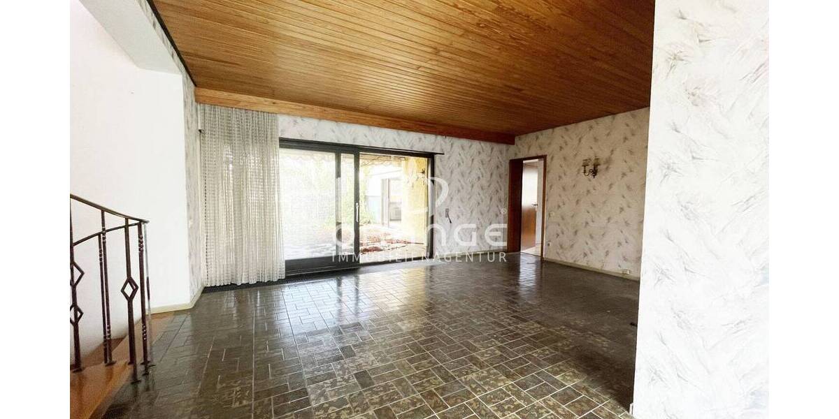 Bungalow Fürth Innenstadt - 7 Zimmer, 240 m&sup2;, 899.000&euro; | Angebot:25957283