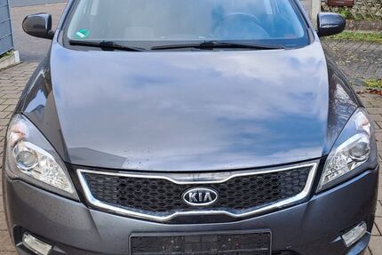 Kia ceed / Ceed 66.425 km 3.800 € Berg 92348