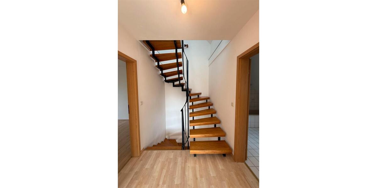 Doppelhaushälfte Burgthann - 5 Zimmer, 118 m&sup2;, 1.540&euro; | Angebot:26440405