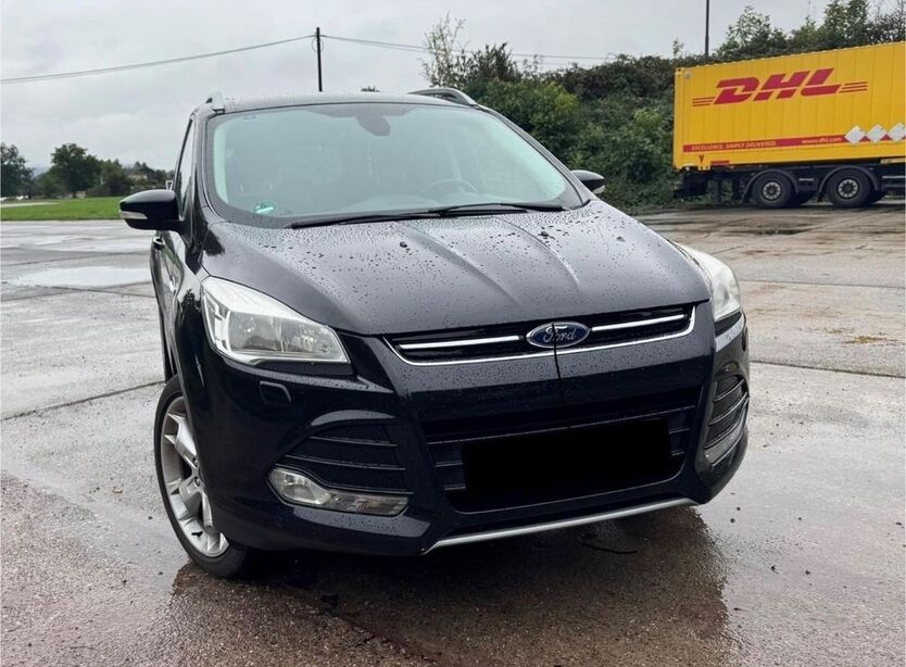 Ford Kuga 185.000 km 9.900 € Nürnberg 90459