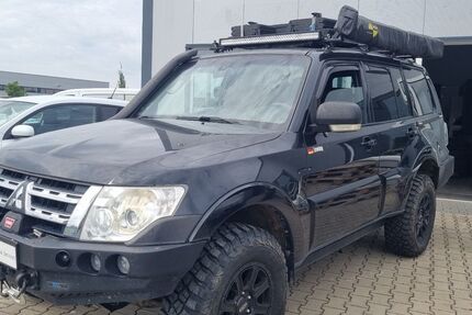 Mitsubishi Pajero 232.000 km 26.890 &euro; Forchheim 91301
