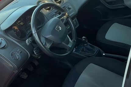 Seat Ibiza 89.000 km 6.300 &euro; Langensendelbach 91094