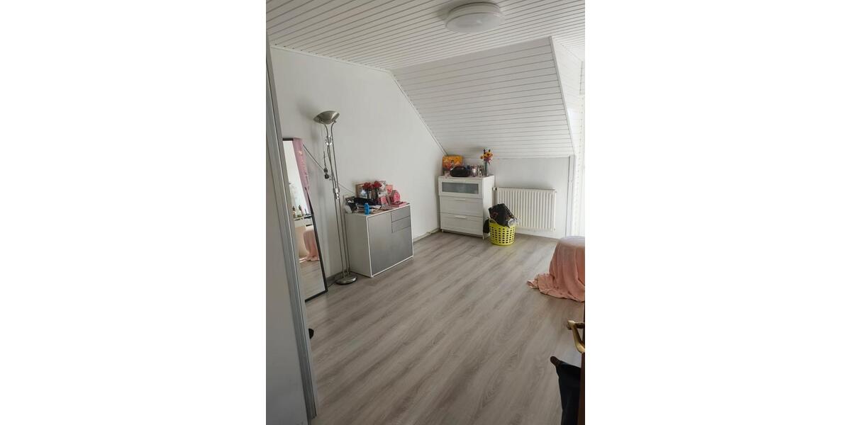 Reihenhaus Feucht - 5 Zimmer, 150 m&sup2;, 535.000&euro; | Angebot:26891665