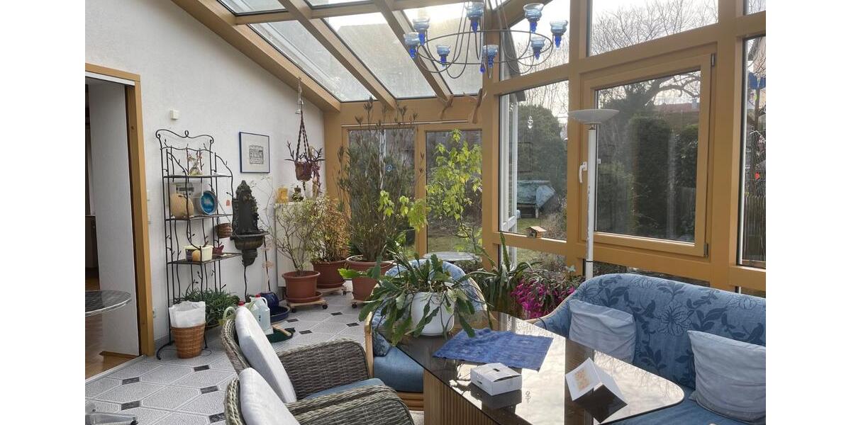 Doppelhaushälfte Heilsbronn - 6 Zimmer, 240 m&sup2;, 1.900&euro; | Angebot:24535997