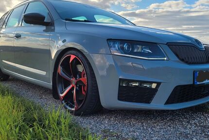 Skoda Octavia 140.000 km 15.500 € Postbauer-Heng 92353