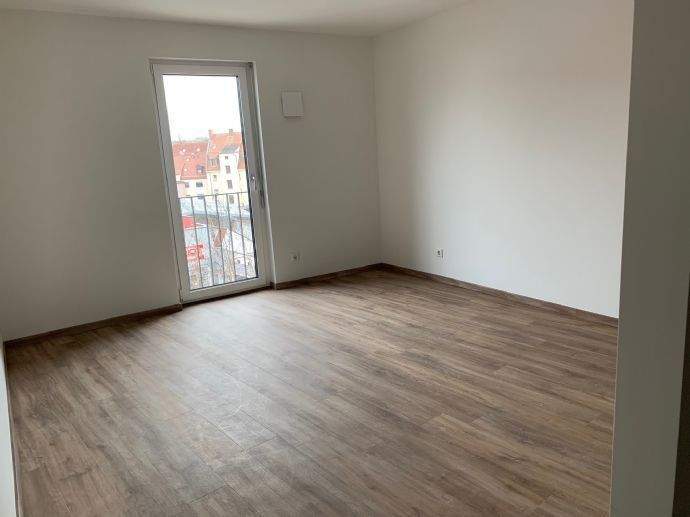 Etagenwohnung Fürth Weststadt - 4 Zimmer, 97 m&sup2;, 1.600&euro; | Angebot:26453149