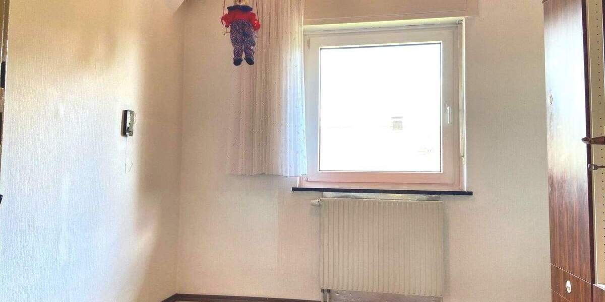 Mehrfamilienhaus, Wohnhaus Cadolzburg - 5 Zimmer, 110 m&sup2;, 385.000&euro; | Angebot:25211191